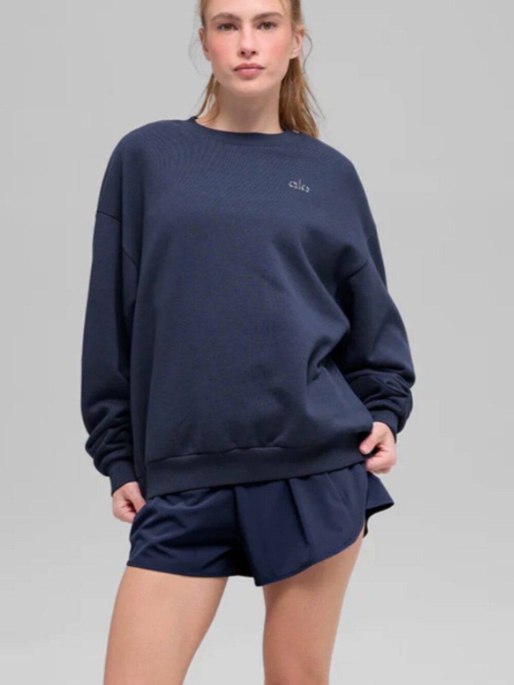 Alo Accolade Crewneck Pullover